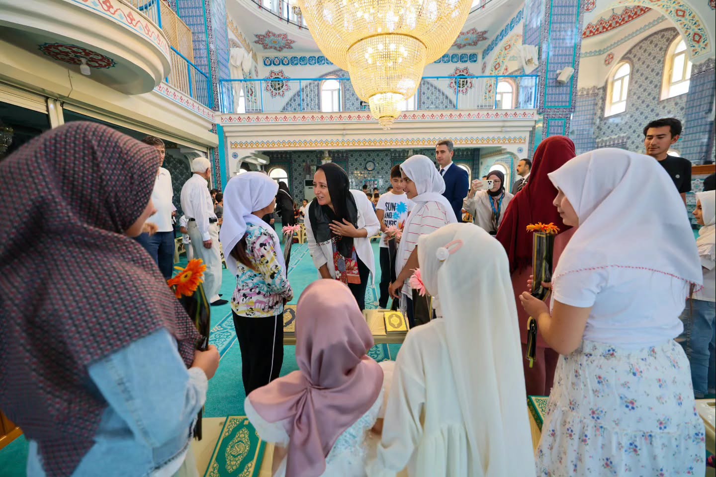 Minik Öğrencilerin Daveti Karşılıksız Kalmadı! Vali Bilgihan Bucak’ta Kur’an Kursunu Ziyaret Etti